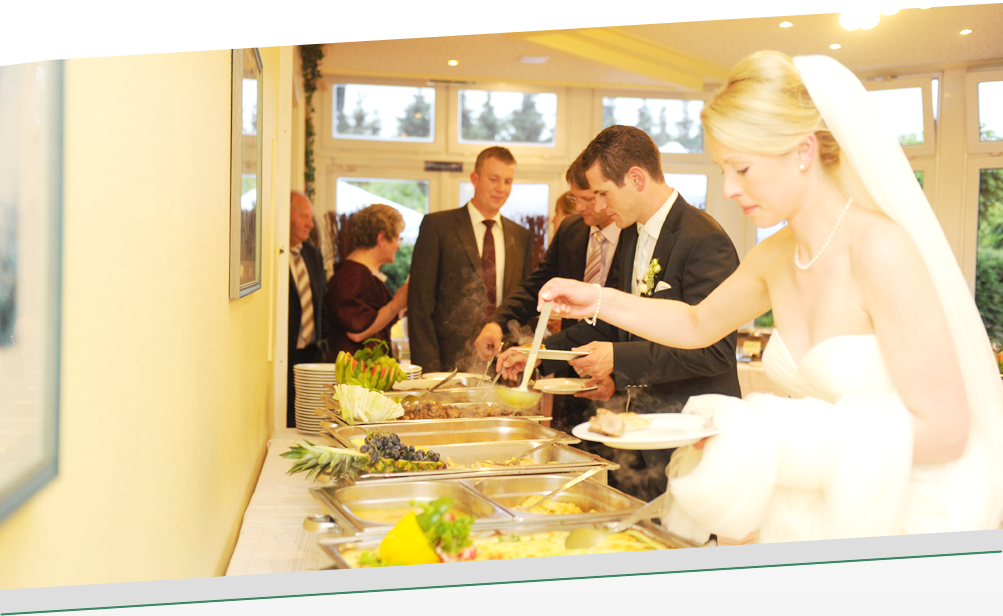 Buffet-Essen bei einer Hochzeit im Gasthaus Düsing in Schapen (Emsland)